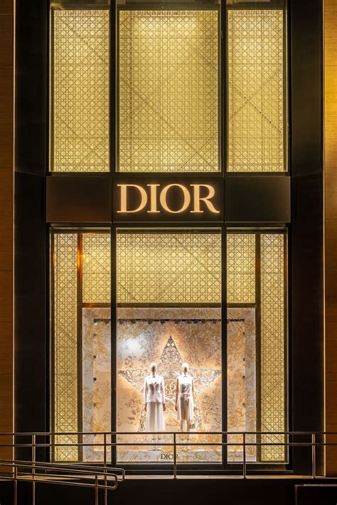 dior boutique greenbelt.